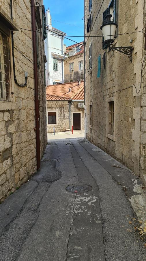 Apartment Central Old Town With Private Indoor Garage Parking سبليت المظهر الخارجي الصورة