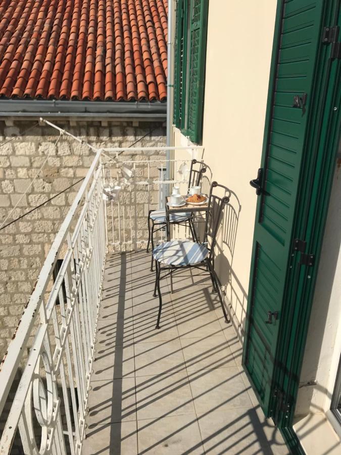 Apartment Central Old Town With Private Indoor Garage Parking سبليت المظهر الخارجي الصورة