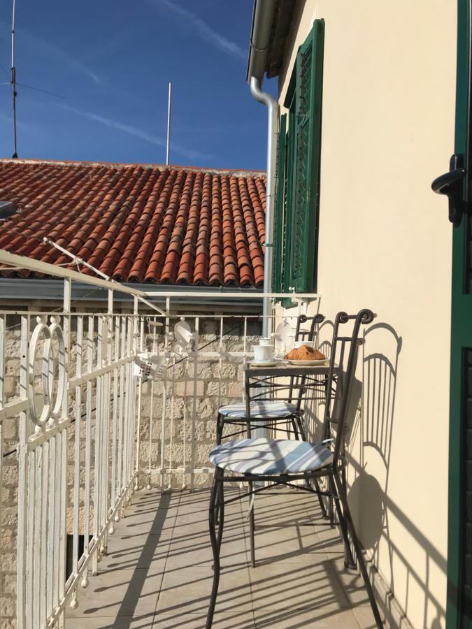 Apartment Central Old Town With Private Indoor Garage Parking سبليت المظهر الخارجي الصورة